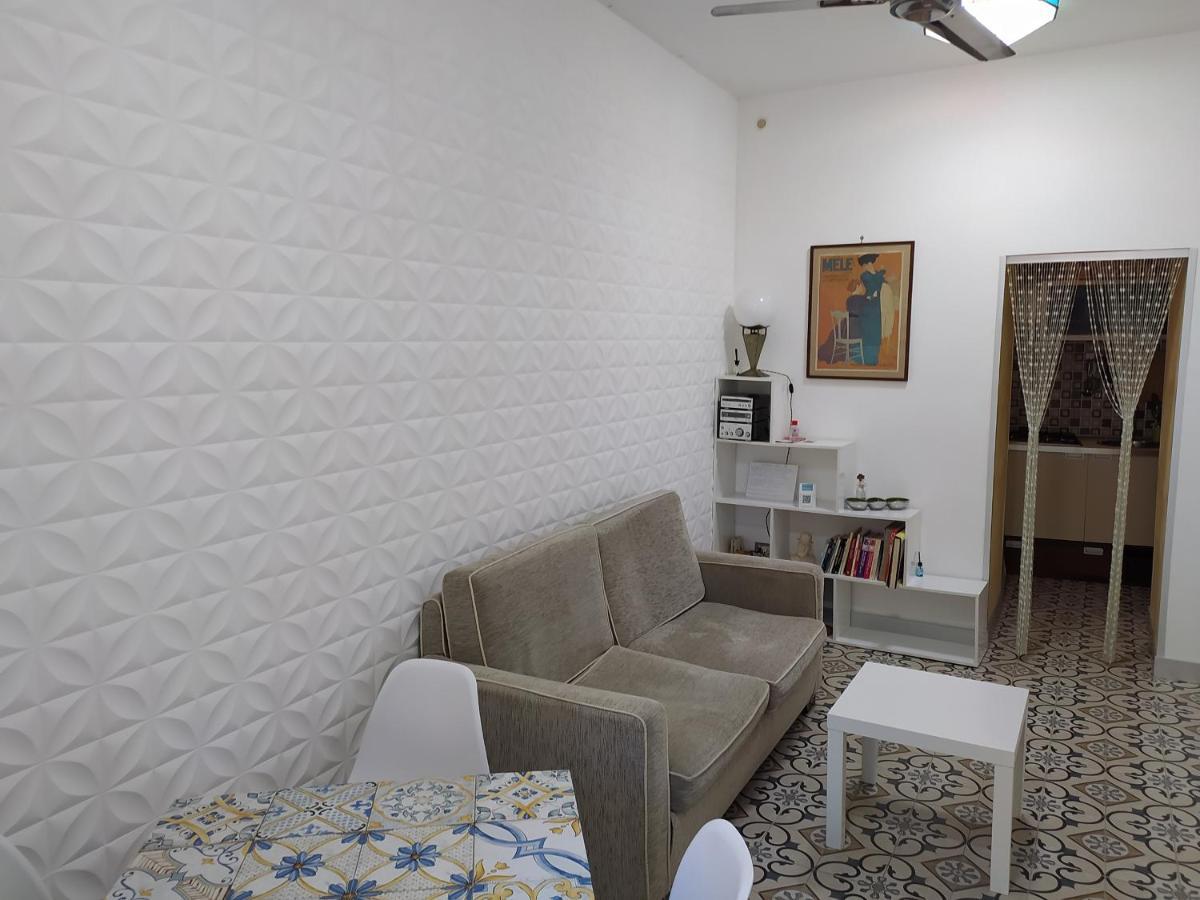 Casa Vacanze Maison Zio Bruno A' Scalinatella 那不勒斯 外观 照片