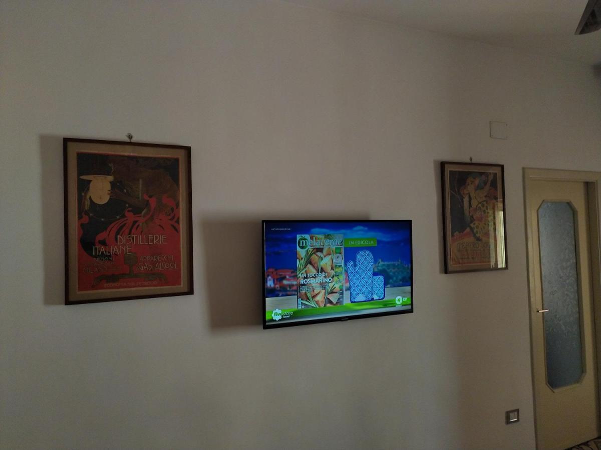 Casa Vacanze Maison Zio Bruno A' Scalinatella 那不勒斯 外观 照片